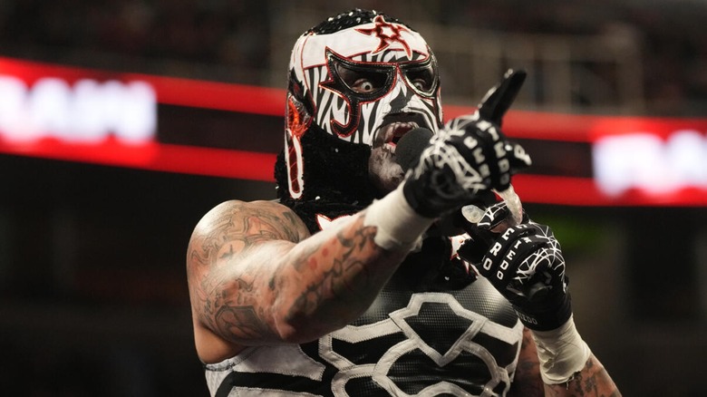 Penta cutting his first WWE promo following his debut match on "WWE Raw"