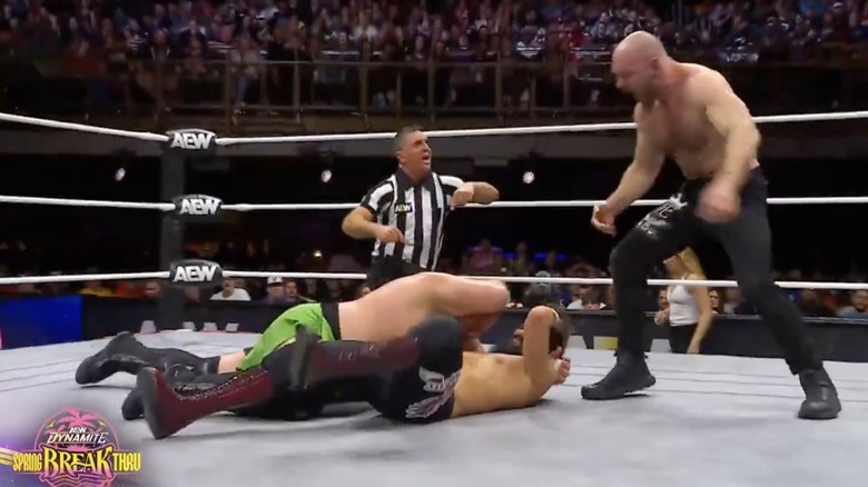Joe, Yuta, and Moxley in the ring